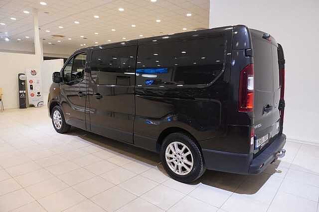 Nissan NV300